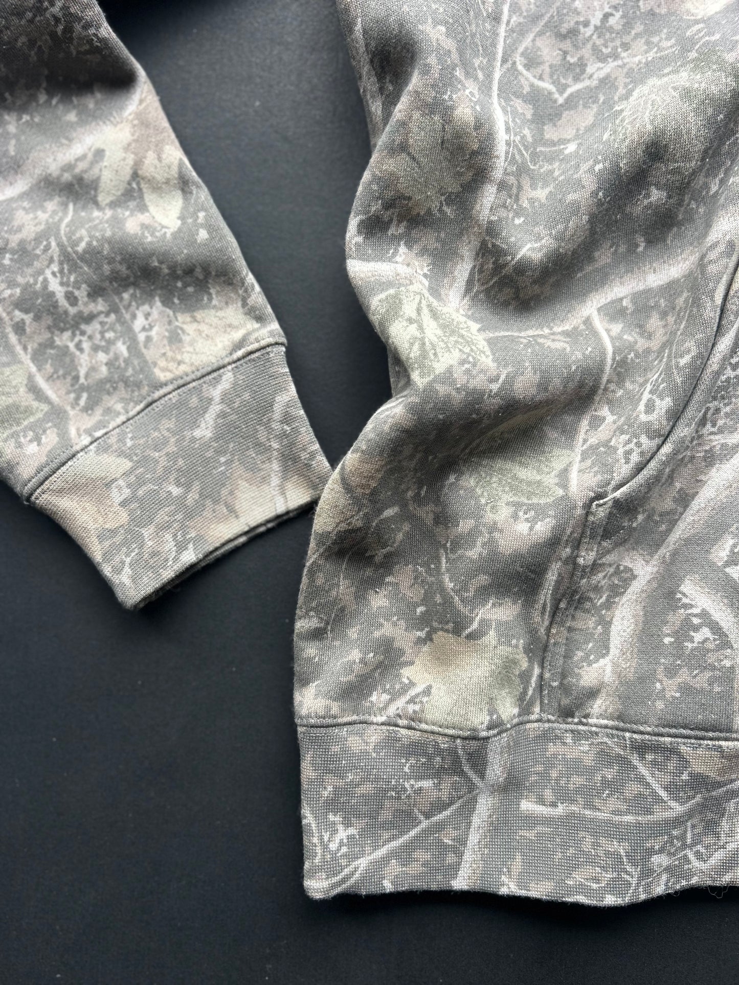 DEADWOOD HOODIE
